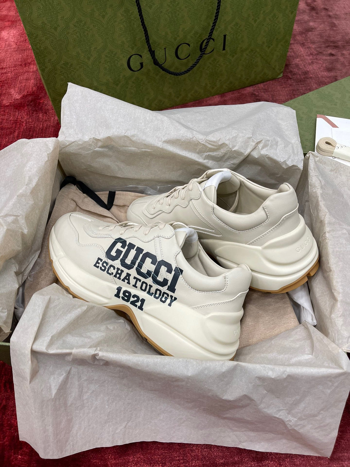 Sneakers & Shoes