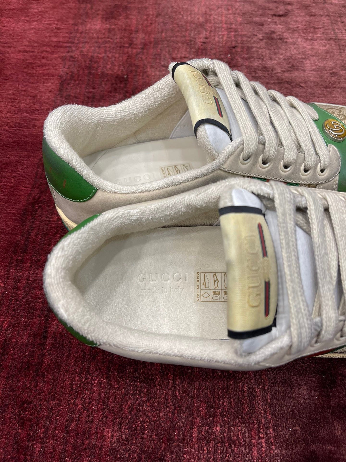 Sneakers & Shoes