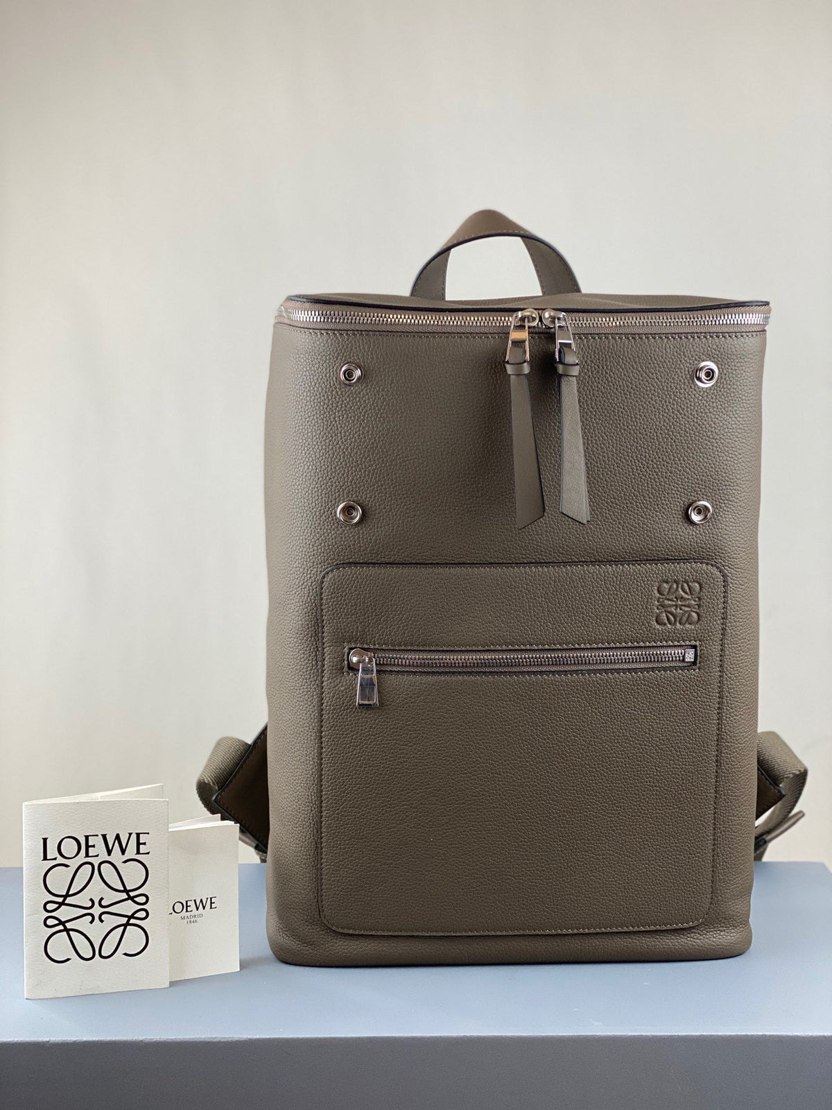 LO Backpack