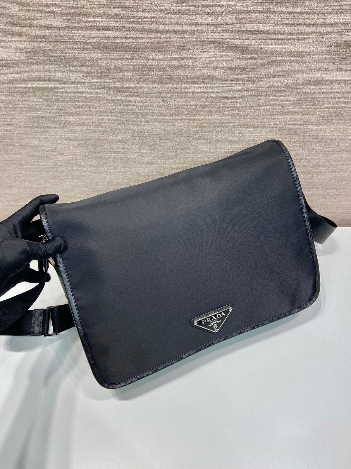 PRA Messenger Bag