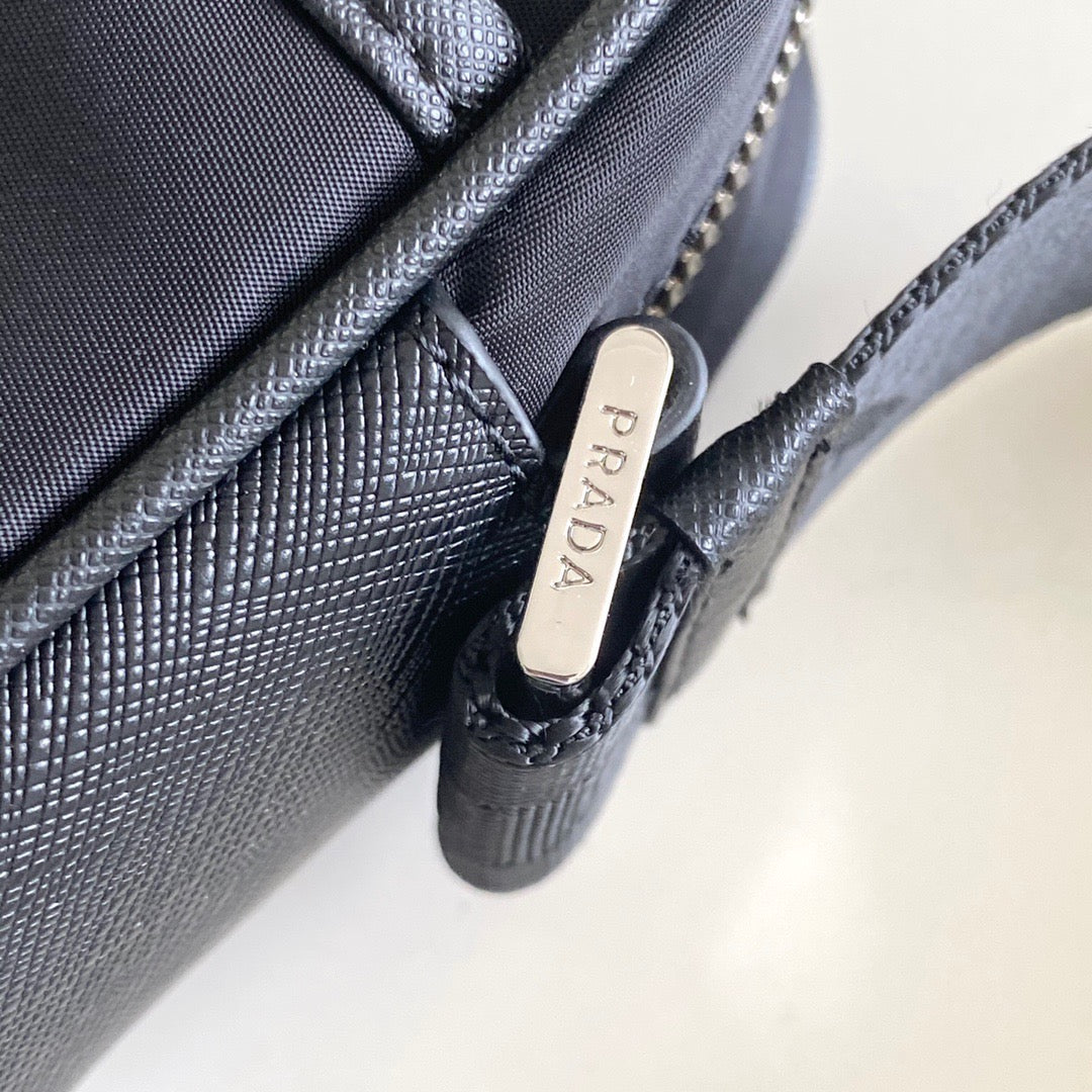 PRA Messenger Bag