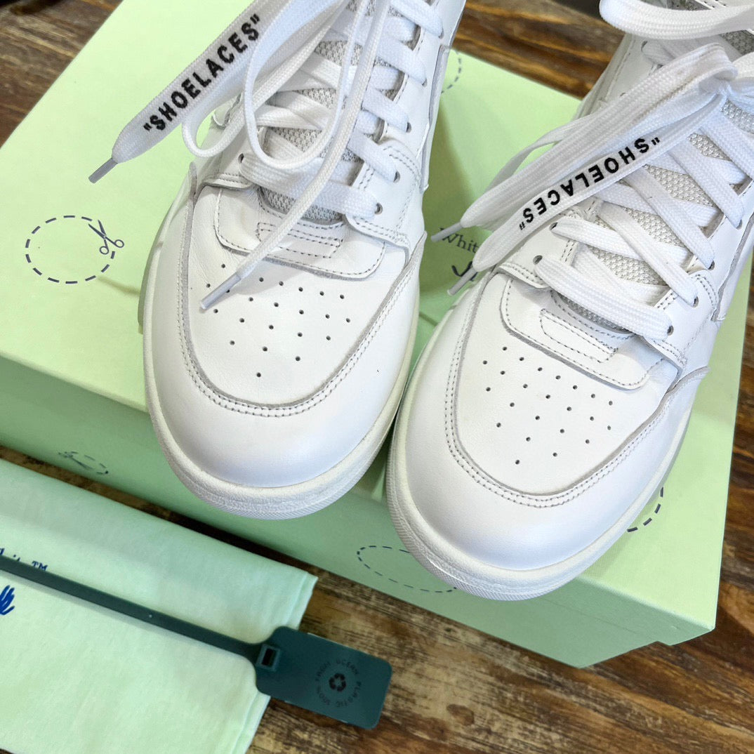 Off-White Sneakers