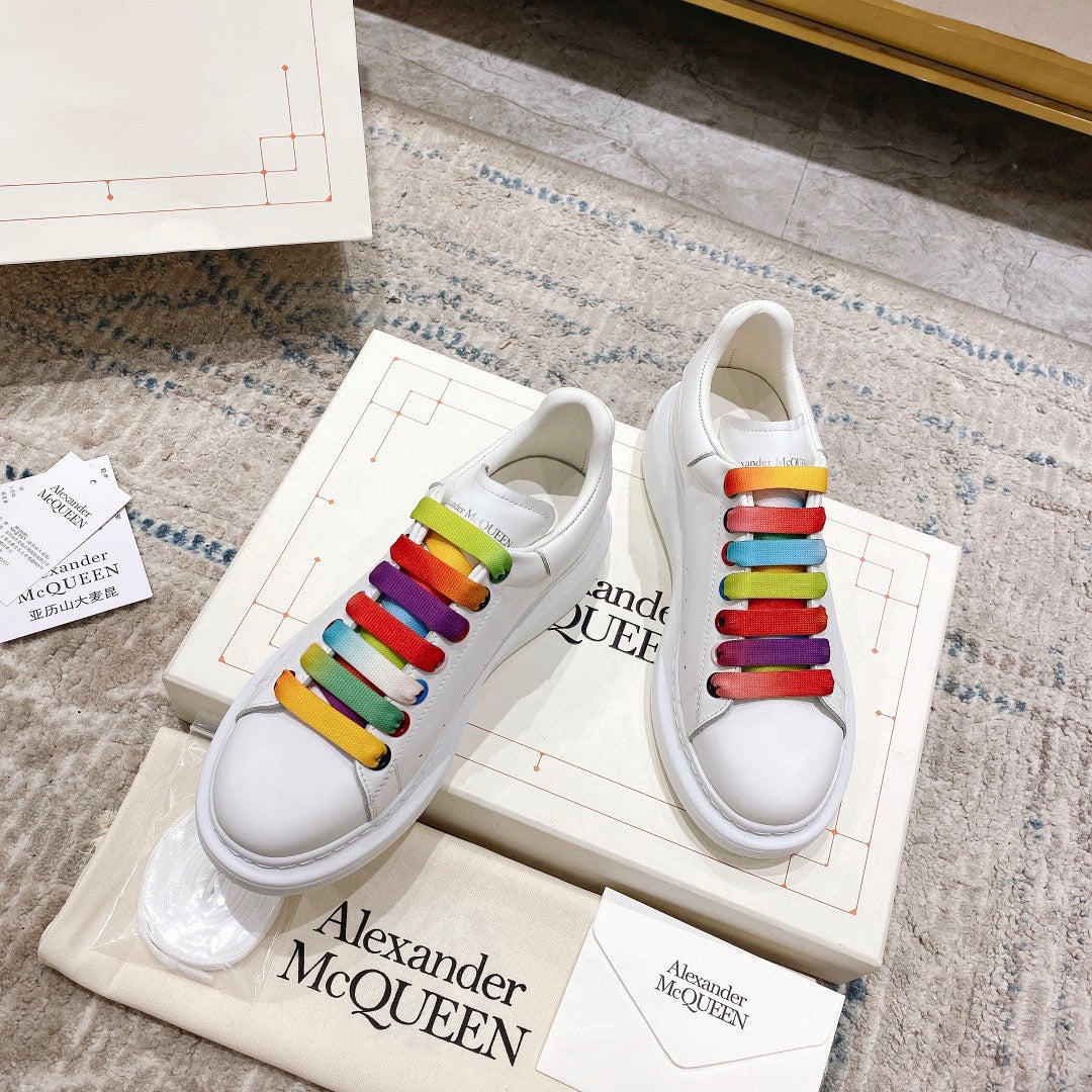 Sneakers & Shoes