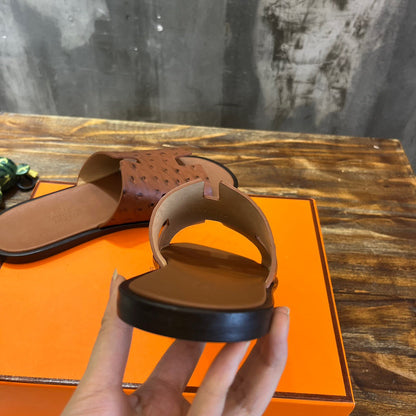 HERM Sandal
