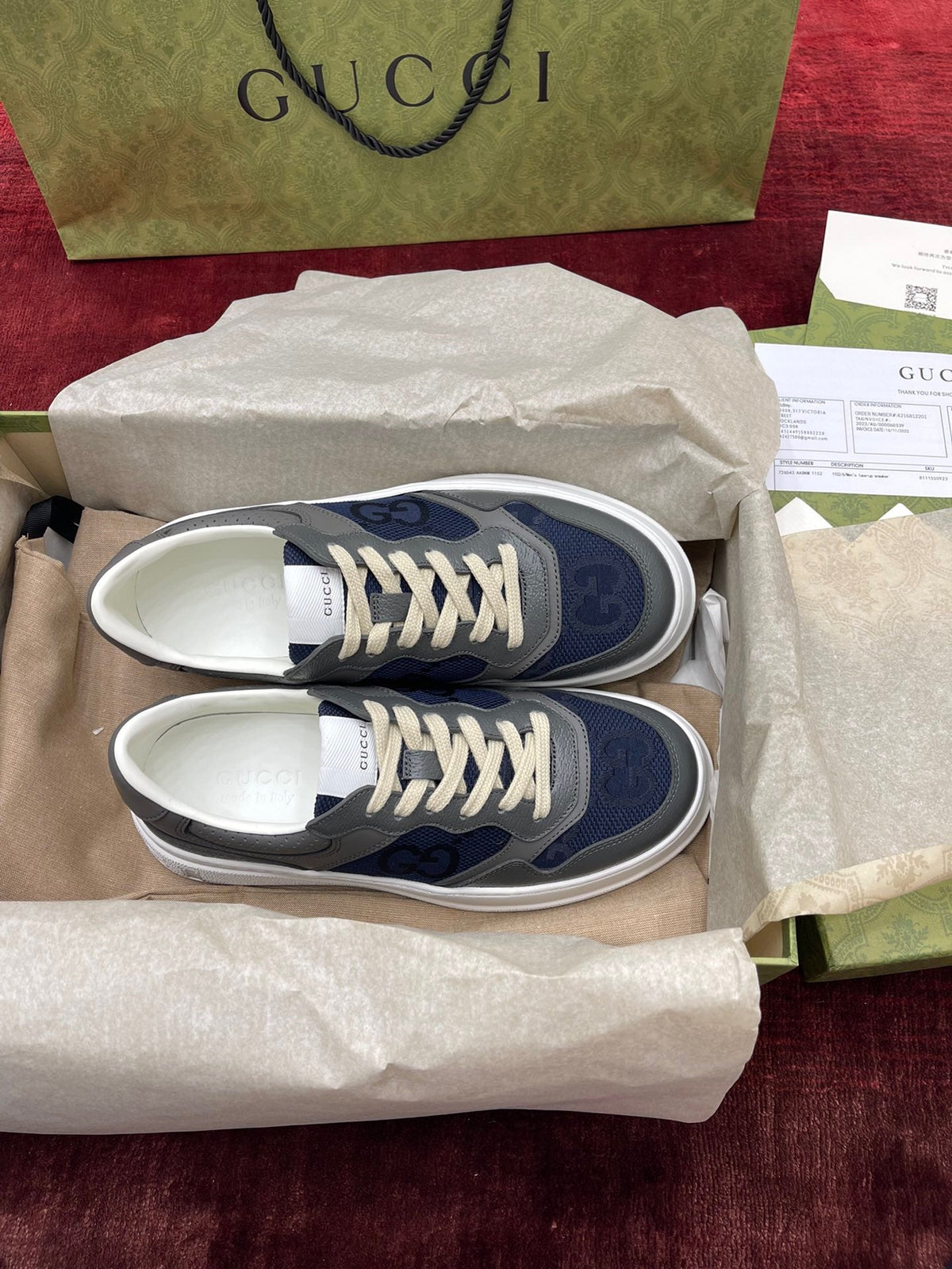 Sneakers & Shoes