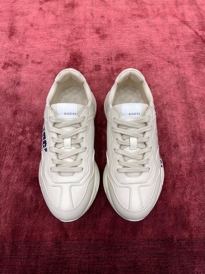 Sneakers & Shoes