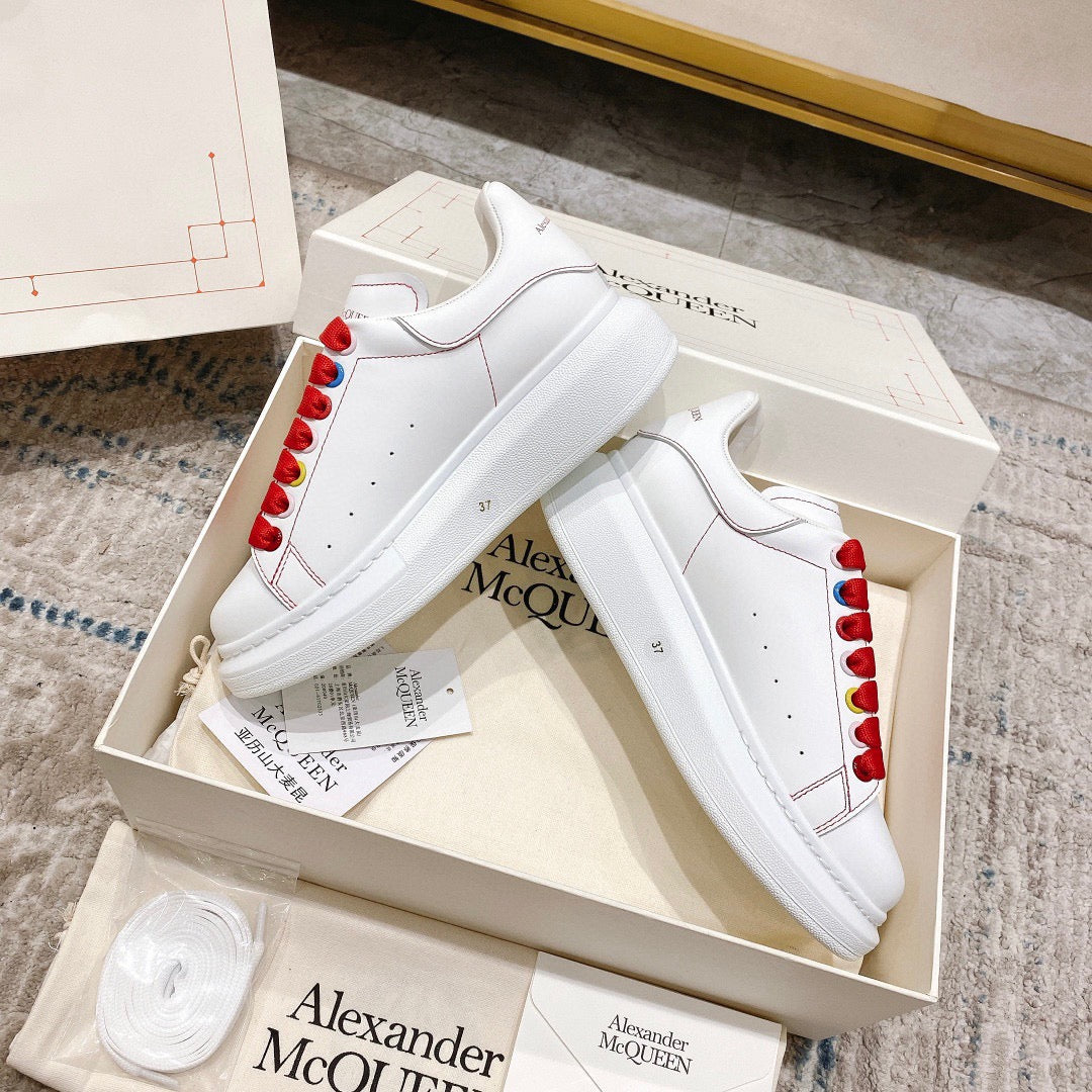 Sneakers & Shoes