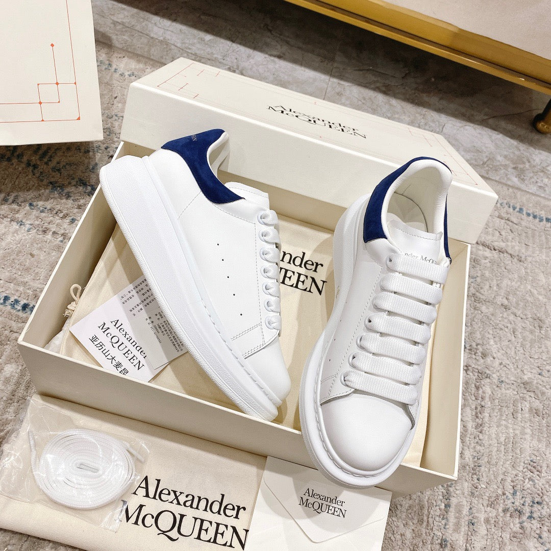 Sneakers & Shoes