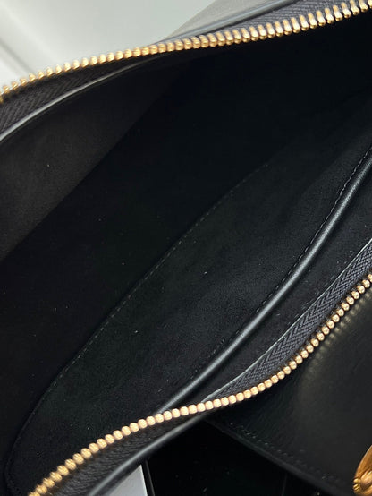 CEL Triomphe Hobo