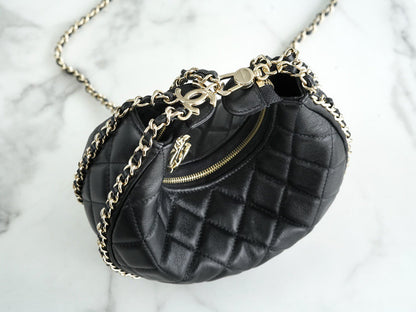 CHA 23p Hobo Bag