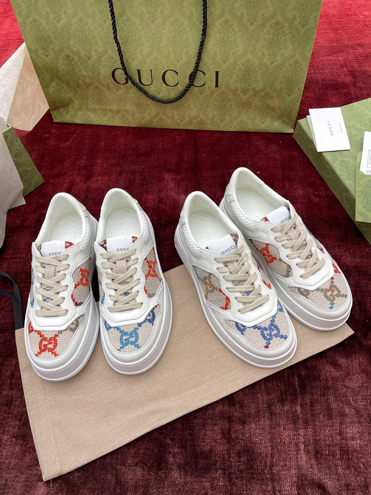 Sneakers & Shoes