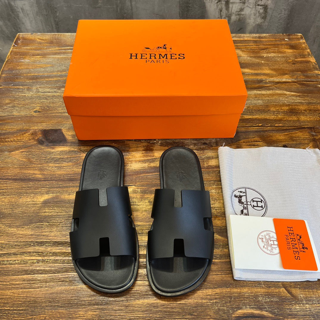 HERM Sandal