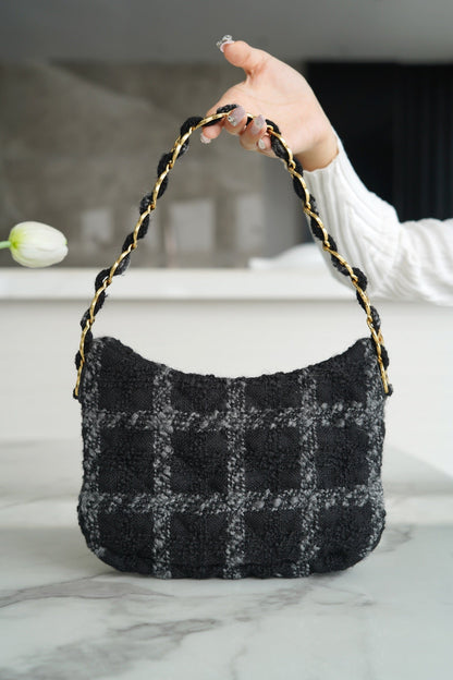 CHA 22K Hobo Bag