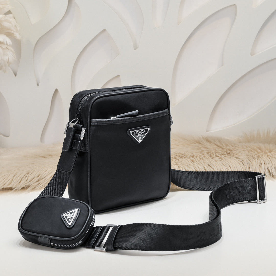 PRA Messenger Bag