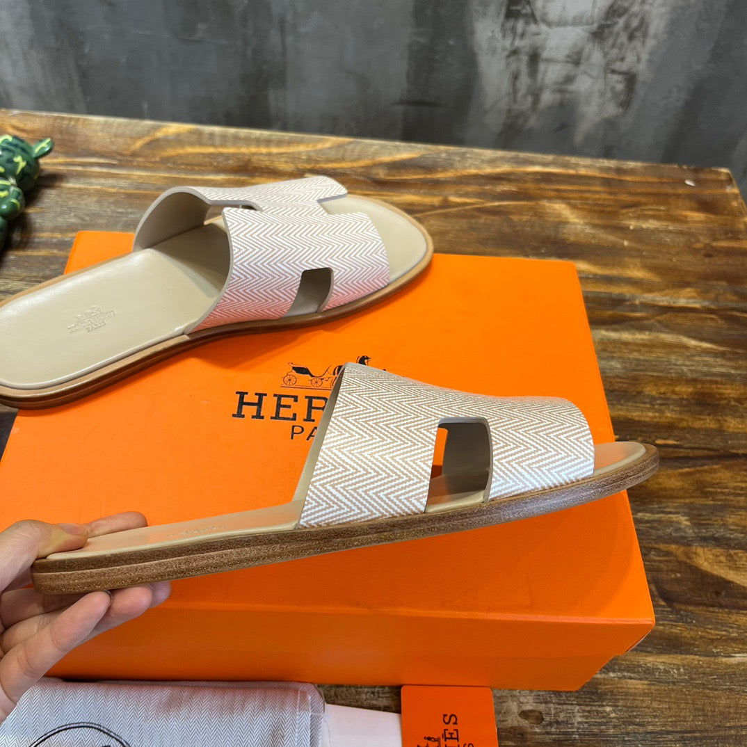 HERM Sandal