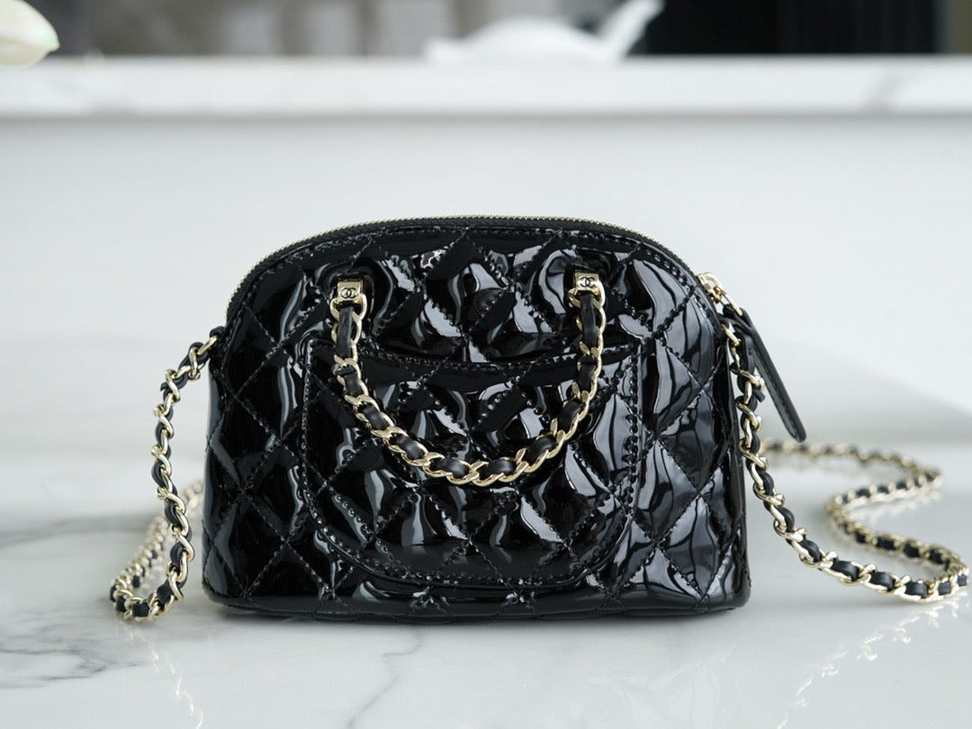 CHA 23s Mini Clutch