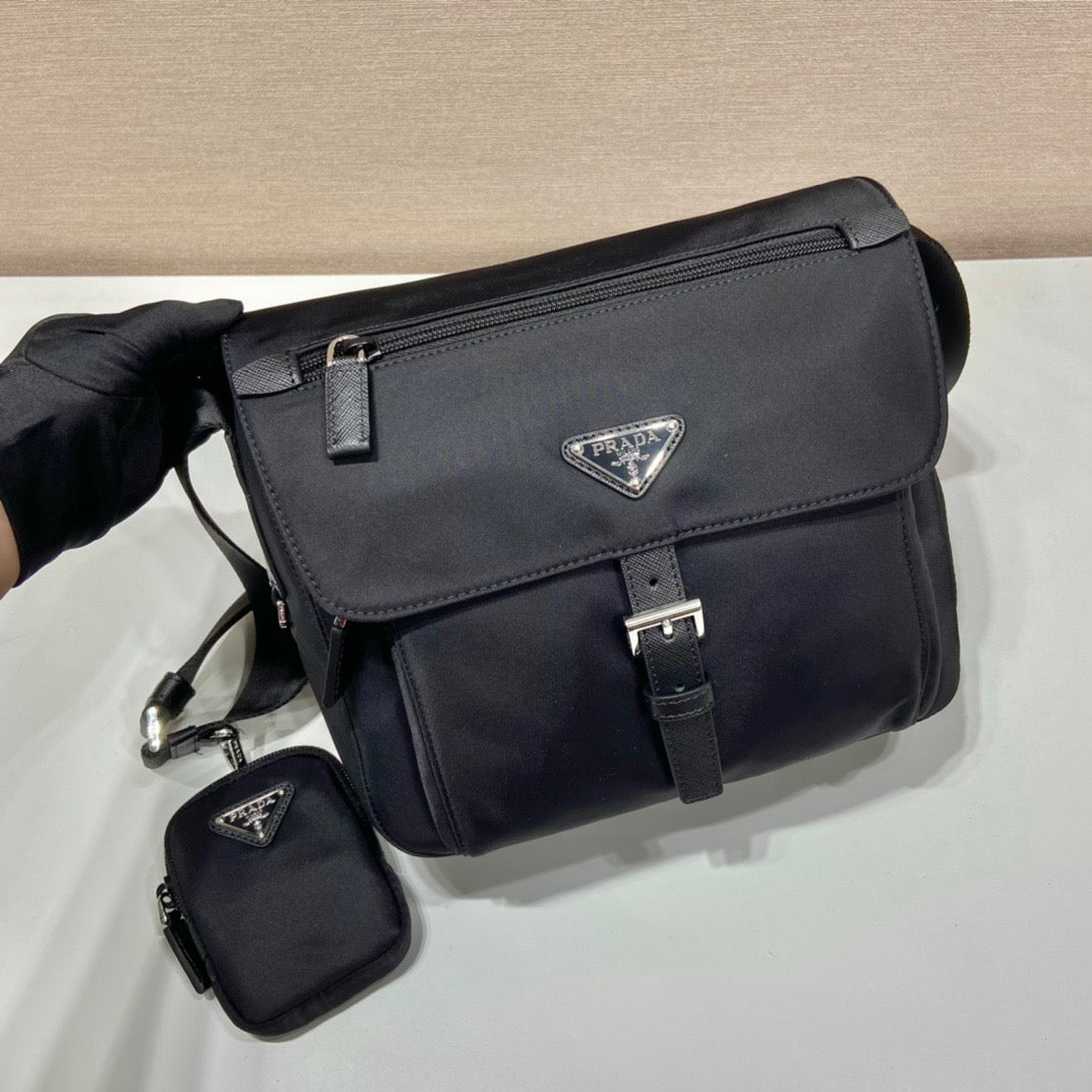 PRA Messenger Bag