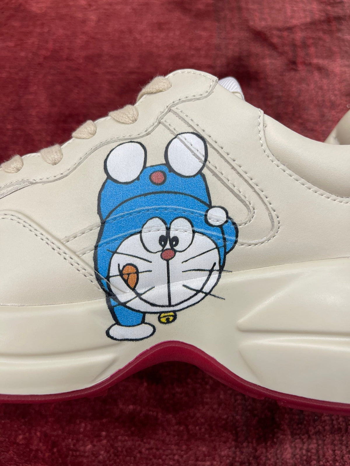 Sneakers & Shoes