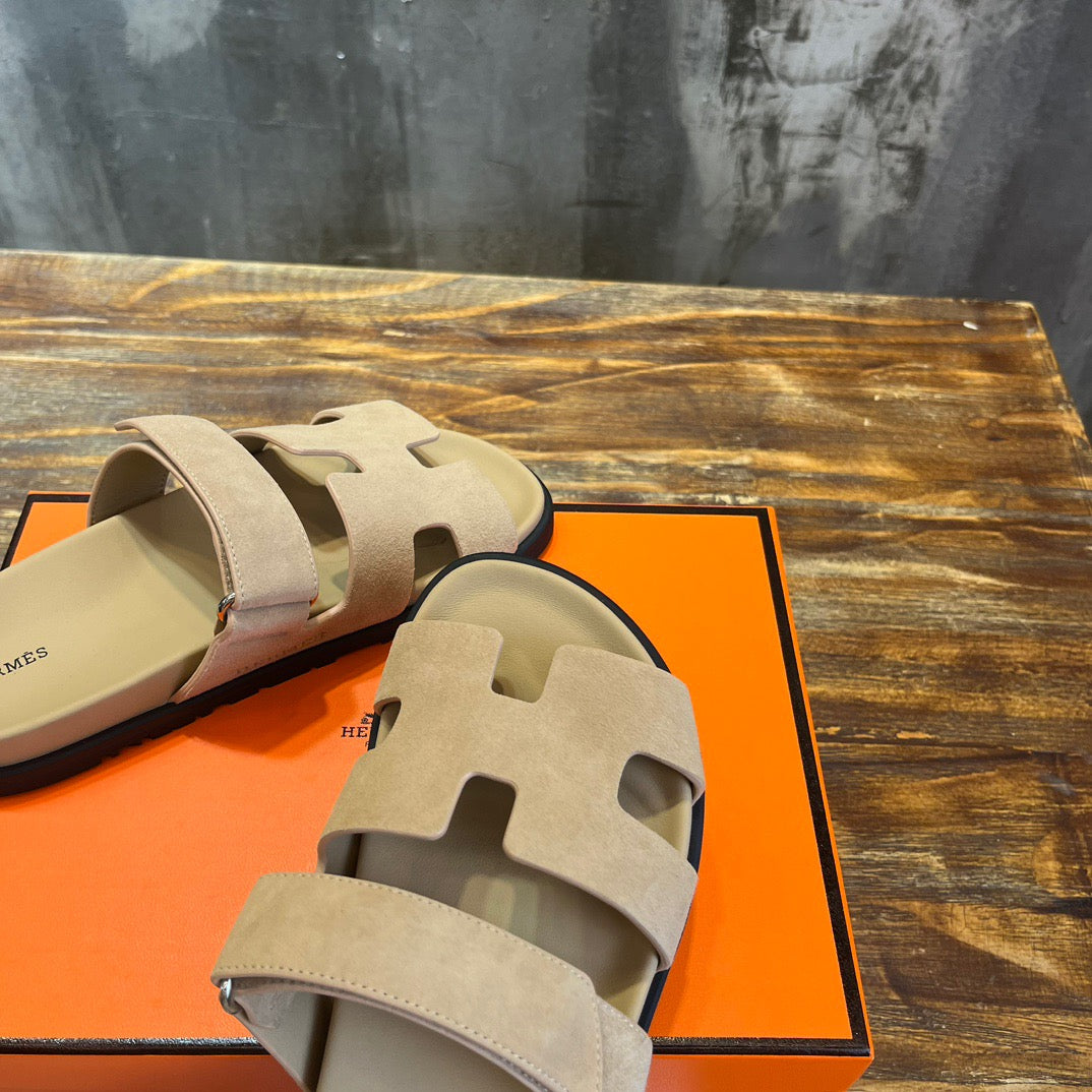 HERM Sandal