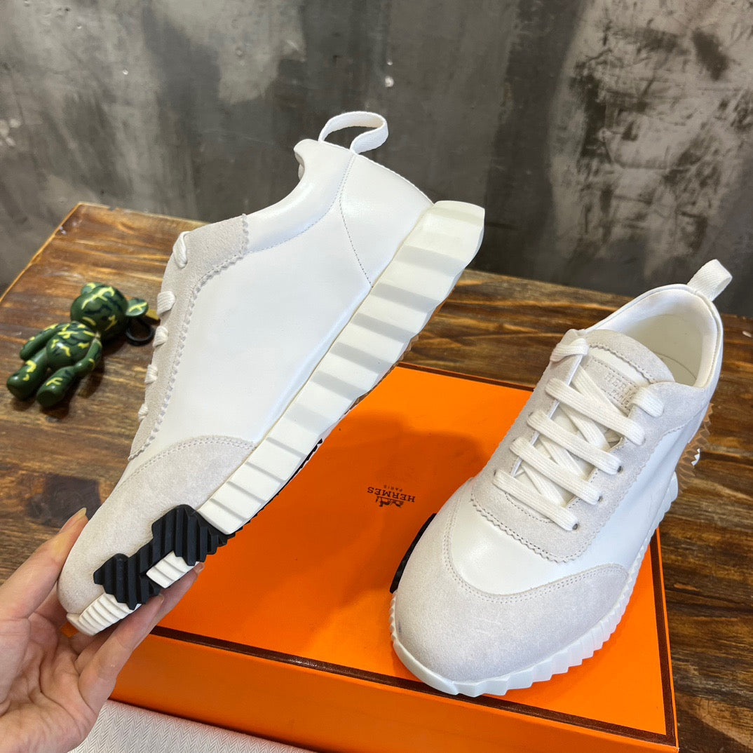HERM Sneakers