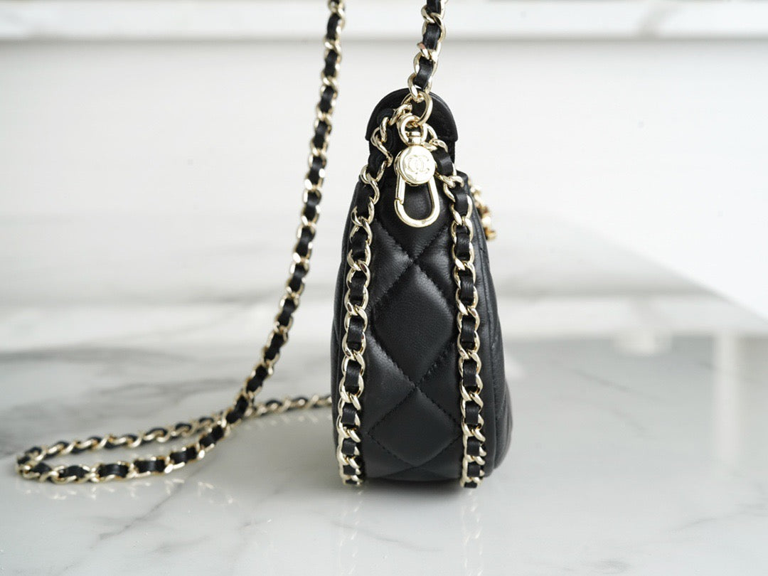 CHA 23p Hobo Bag (small)