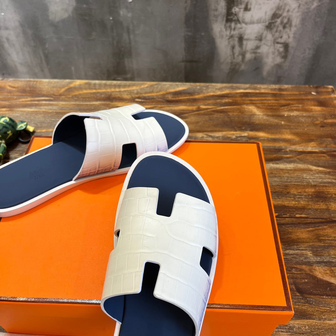 HERM Sandal