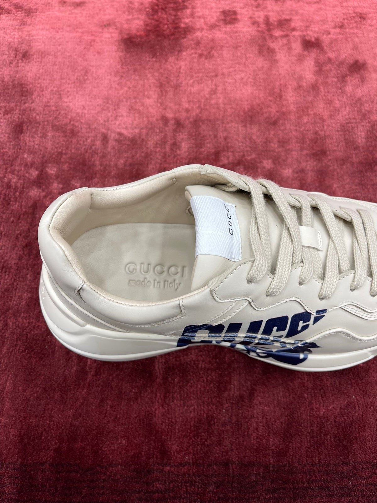Sneakers & Shoes