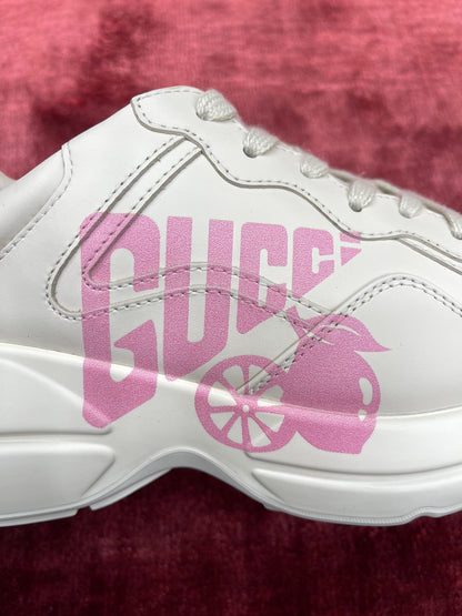 Sneakers & Shoes