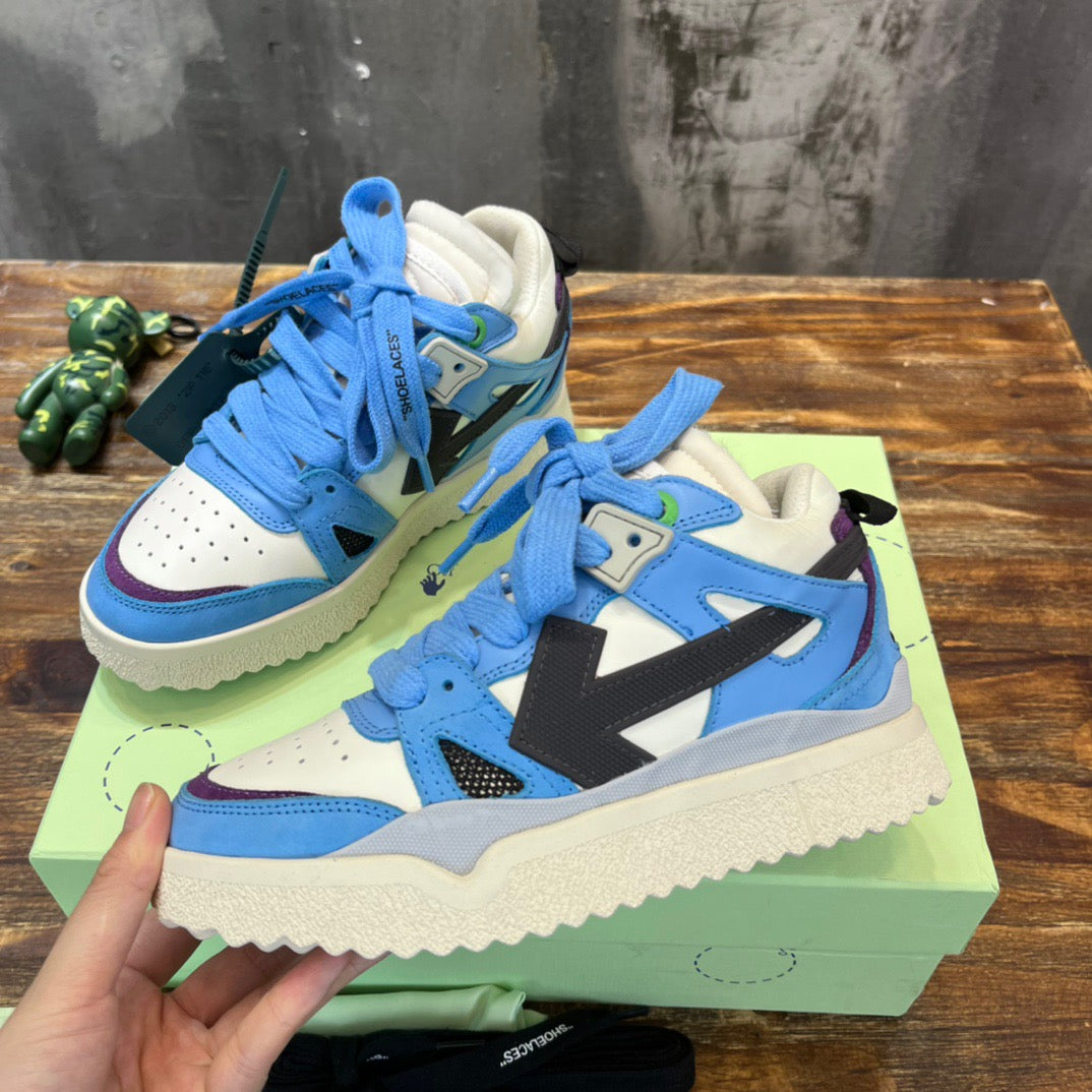 Off-White Sneakers