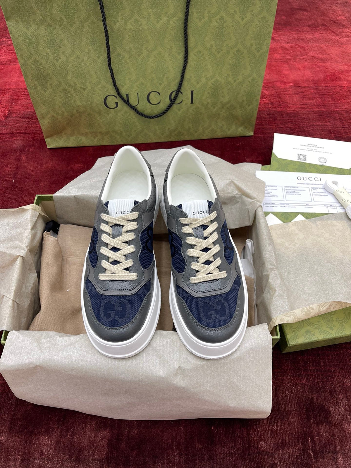 Sneakers & Shoes
