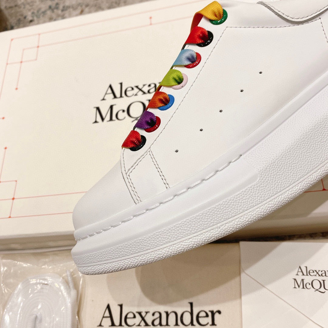 Sneakers & Shoes