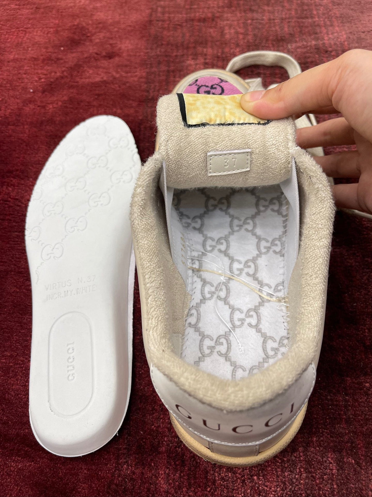Sneakers & Shoes