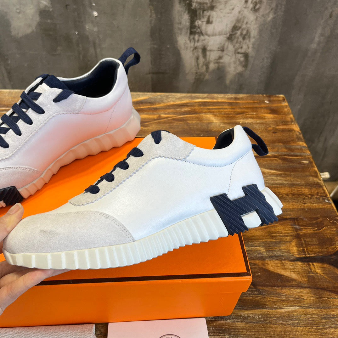 HERM Sneakers