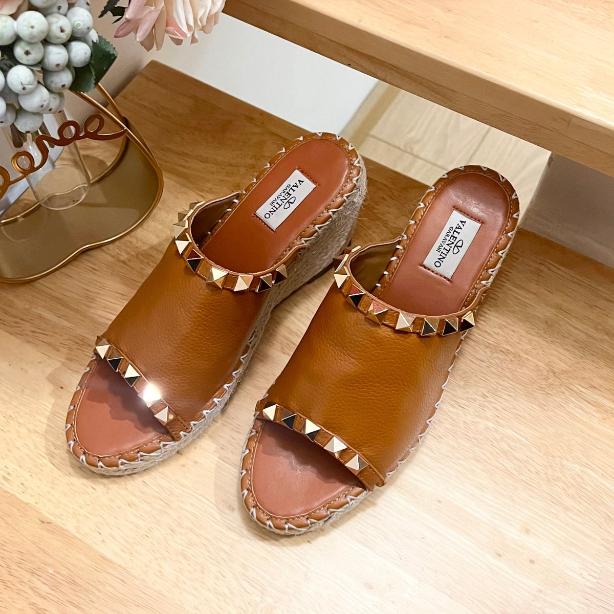 LACE-UP WEDGE SANDALS IN BRONZE BROWN CALFSKIN WITH STUDS