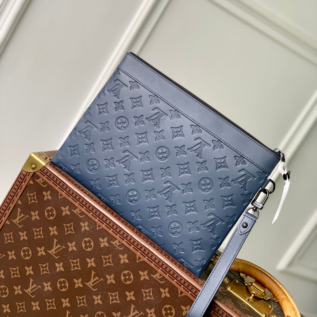 POCHETTE TOGO 30 IN DARK BLUE MONOGRAM ECLIPSE CALFSKIN EMBOSSED LOGO