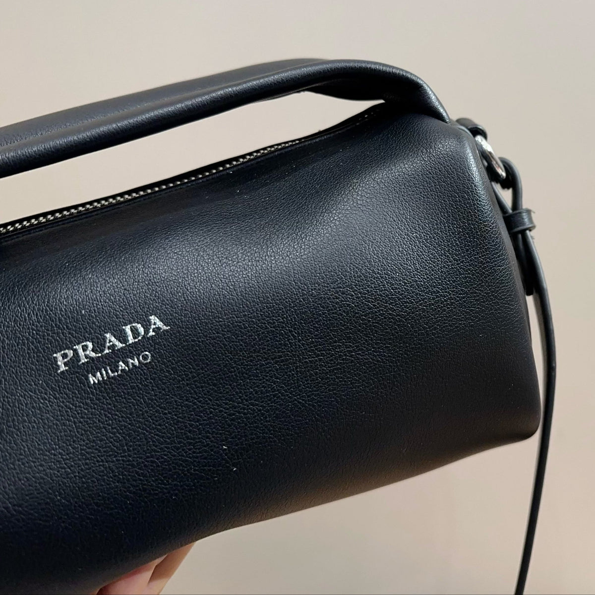 NOLITA CYLINDER BAG 22 IN BLACK SHINY LAMBSKIN