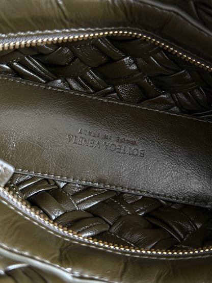 KELIMERO CHA-CHA CLUTCH 28.5 IN DARK GREEN LAMBSKIN