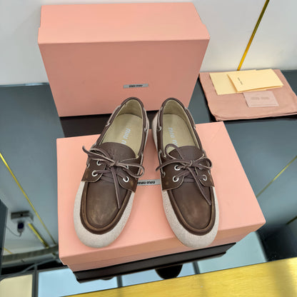 BOAT SHOES IN BROWN CALFSKIN AND BEIGE CANVAS