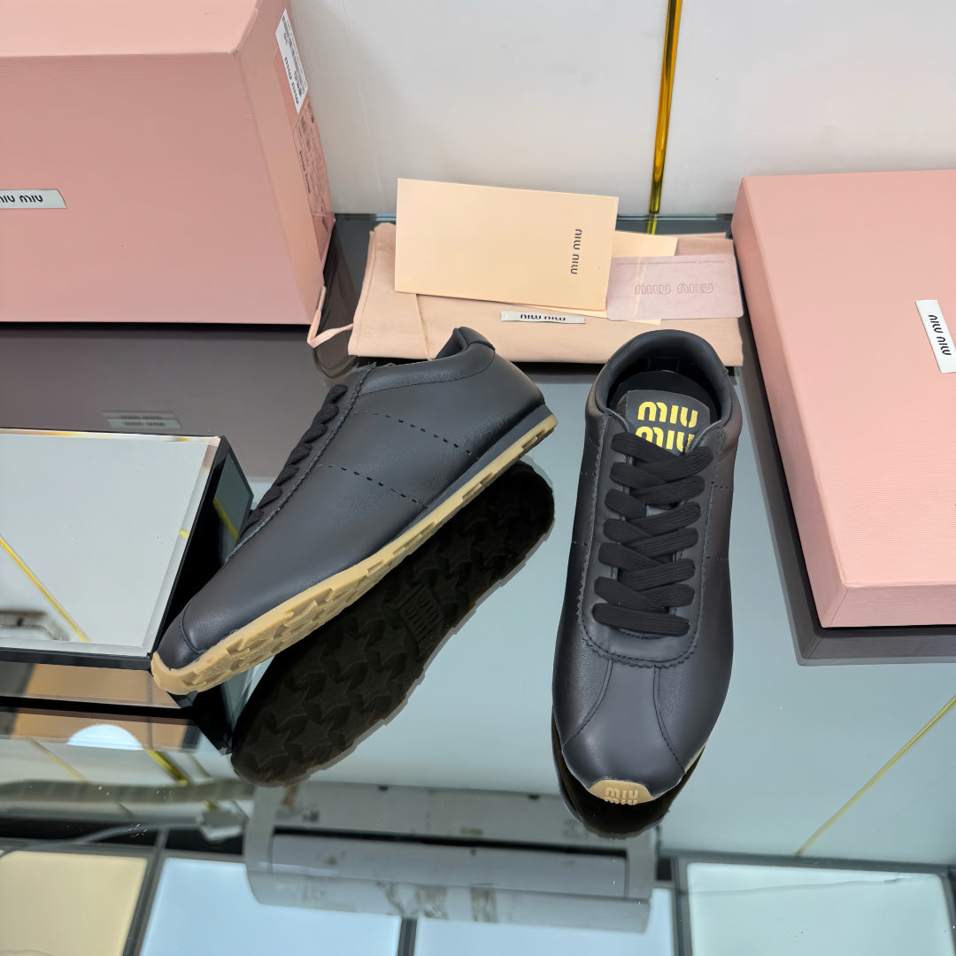 PLUME NAPPA SNEAKERS IN BLACK CALFSKIN