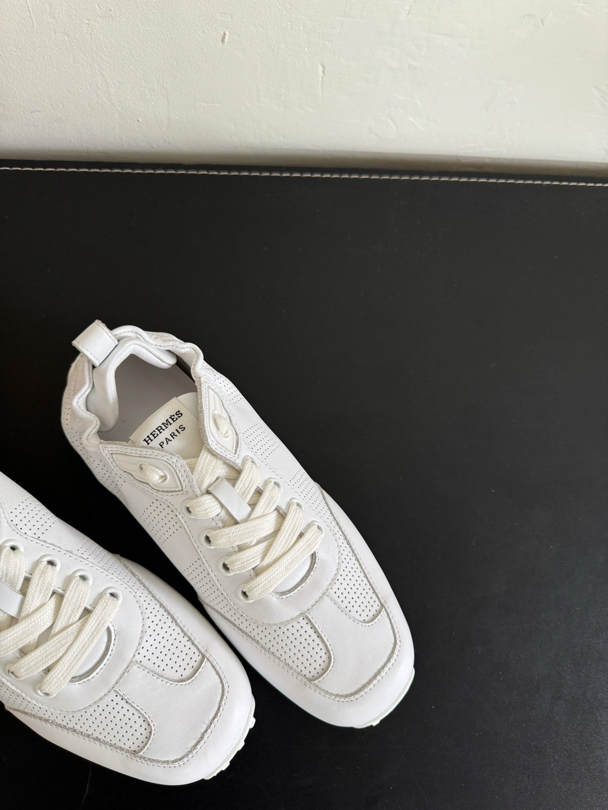 SKATEBOARD SHOES WHITE CALFSKIN