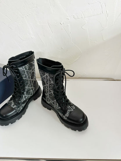 D-UNIT ANKLE BOOT BLACK CALFSKIN WITH CANNAGE TWEED