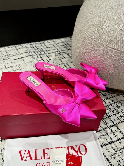 HIGH MULE IN BRIGHT PINK SILK