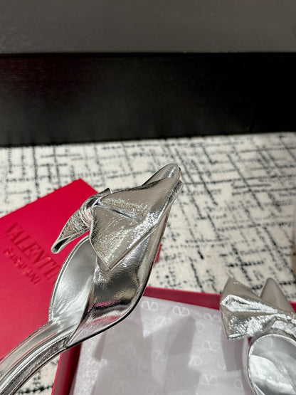 HIGH MULE IN SILVER LAMBSKIN