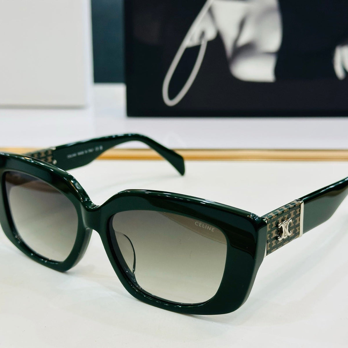 TRIOMPHE SUNGLASS CL40168U IN ACETATE