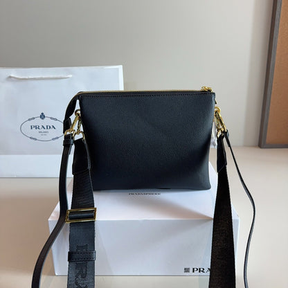 EMBOSSED LOGO HOBO SHOULDER BAG 23 IN BLACK SHINY SAFFIANO LEATHER