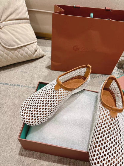 FLAT SHOES IN WHITE MESH FABRIC