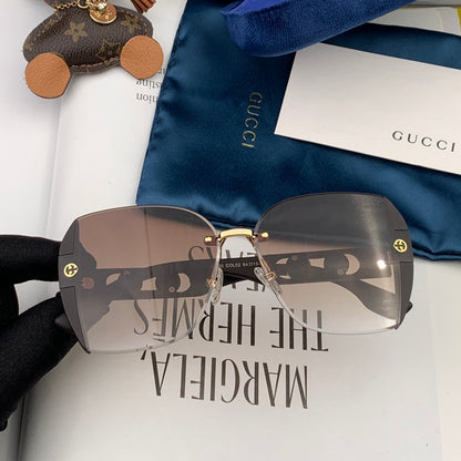EMBOSSED LOGO SQUARE FRAME SUNGLASSES G0296 IN ACETATE AND METAL