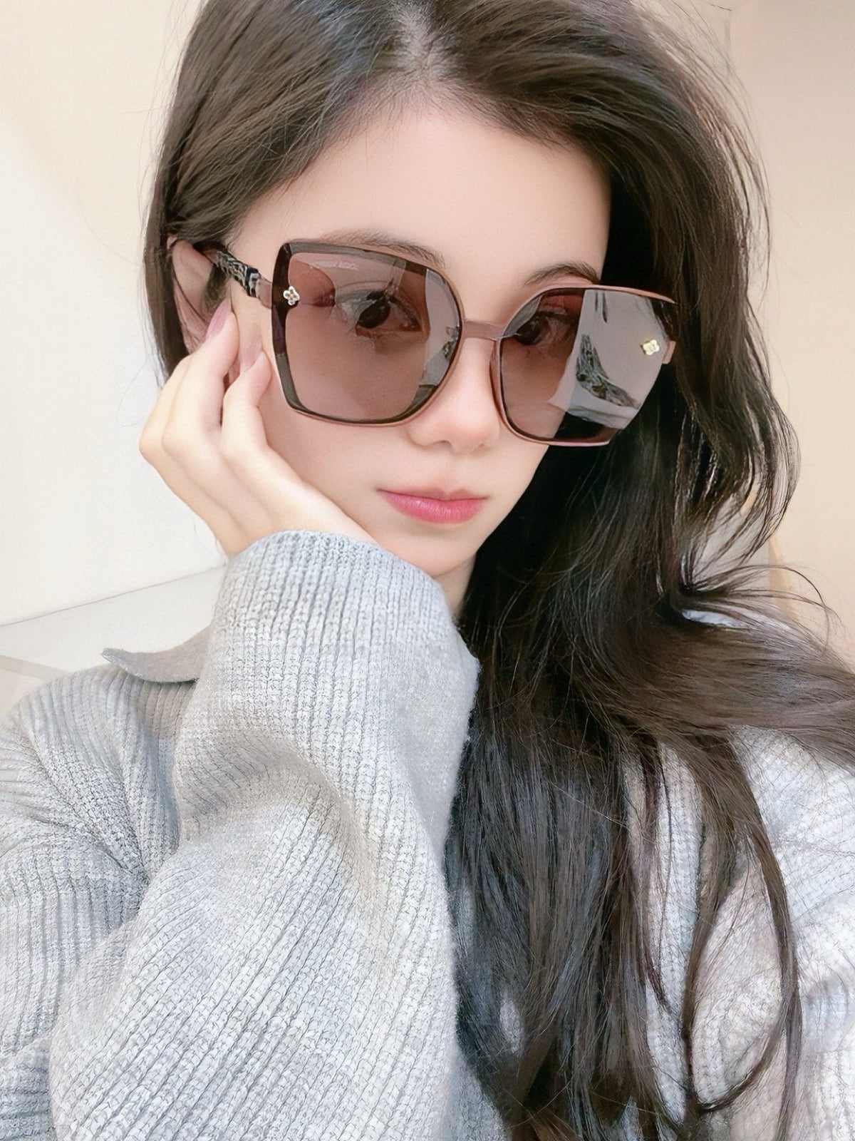 SQUARE SUNGLASSES L3992 IN ACETATE EMBOSSED LOGO