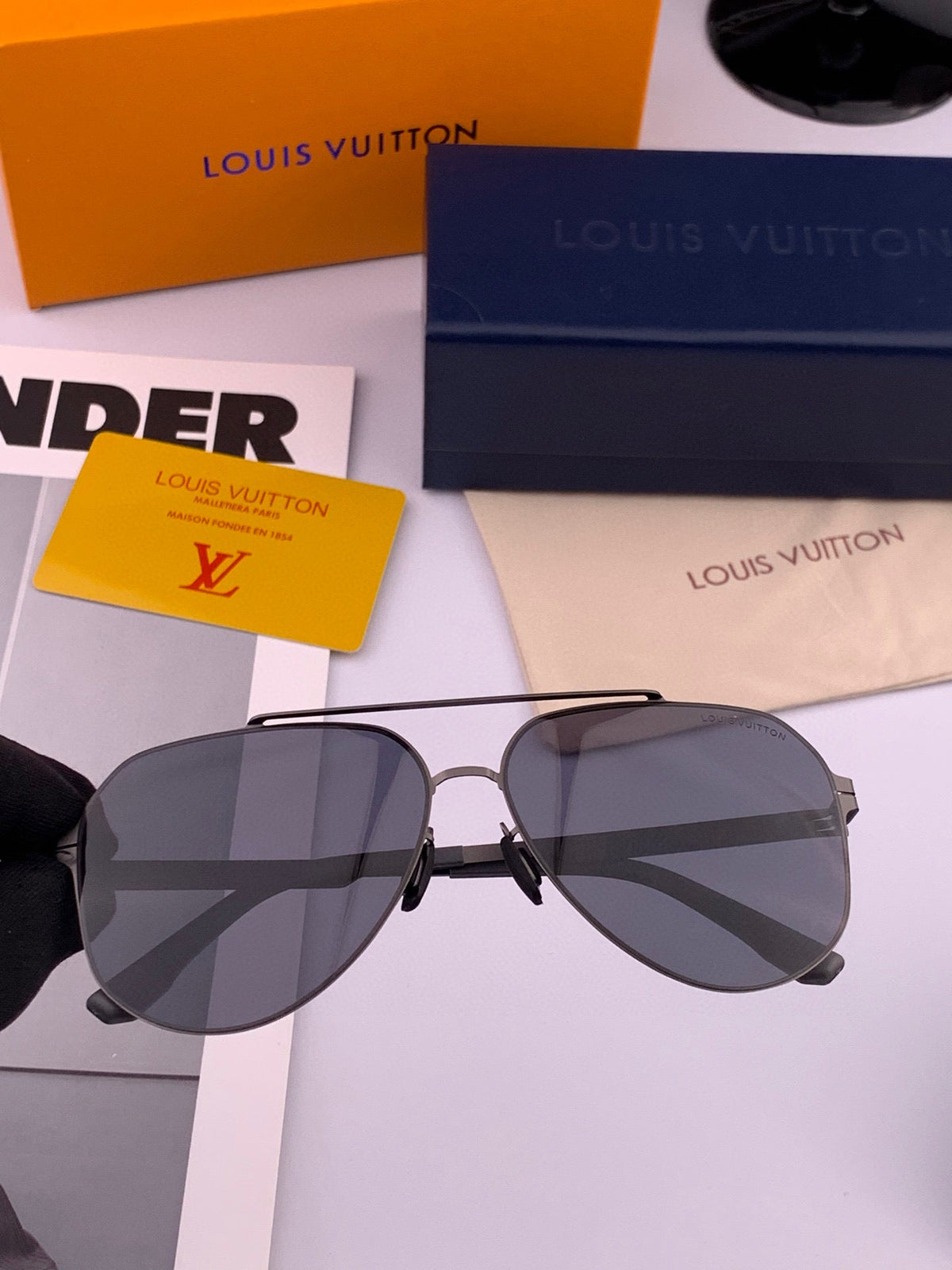 PILOT SUNGLASSES L311 IN METAL