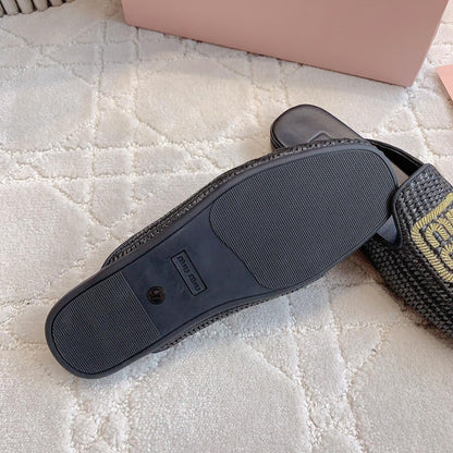 MULES SLIPPERS BLACK STRAW WOVEN